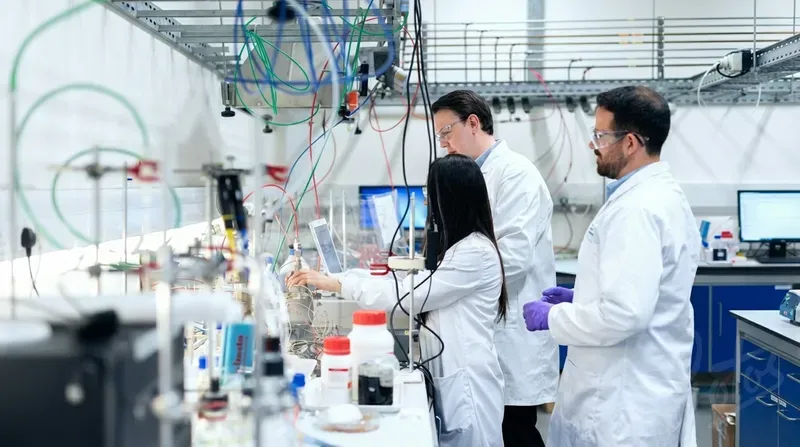 Polymateria DegrAid: la panacea per l'imballaggio plastico biodegradabile?